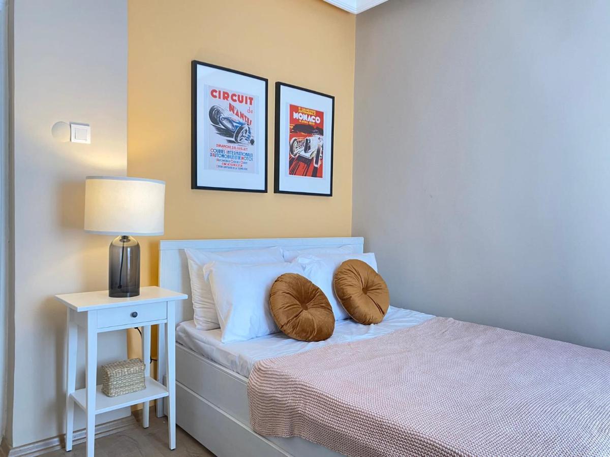 Chic Flat Near Shopping Malls In Sisli Apartamento Istambul Exterior foto