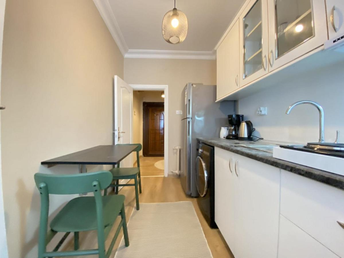 Chic Flat Near Shopping Malls In Sisli Apartamento Istambul Exterior foto